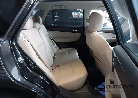 2016 Subaru Outback 2.5I Limited z USA, uszkodzony, nr VIN 4S4BSAJC3G3214020